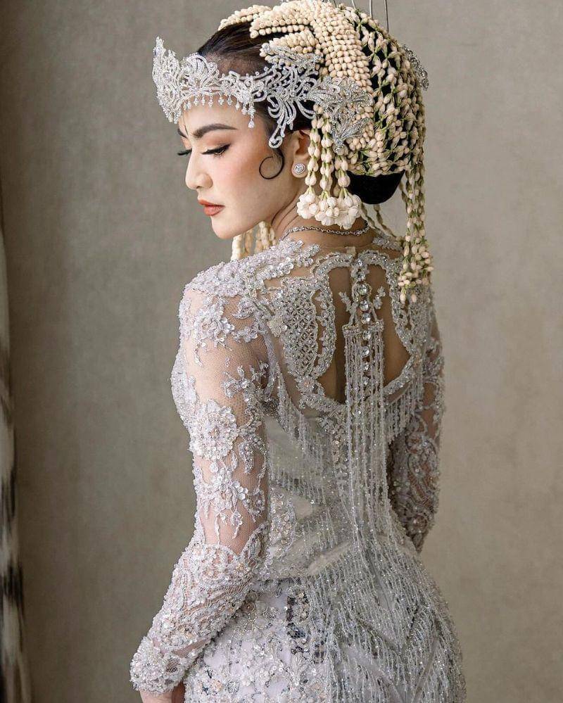 Instagram.com/askyfebrianti